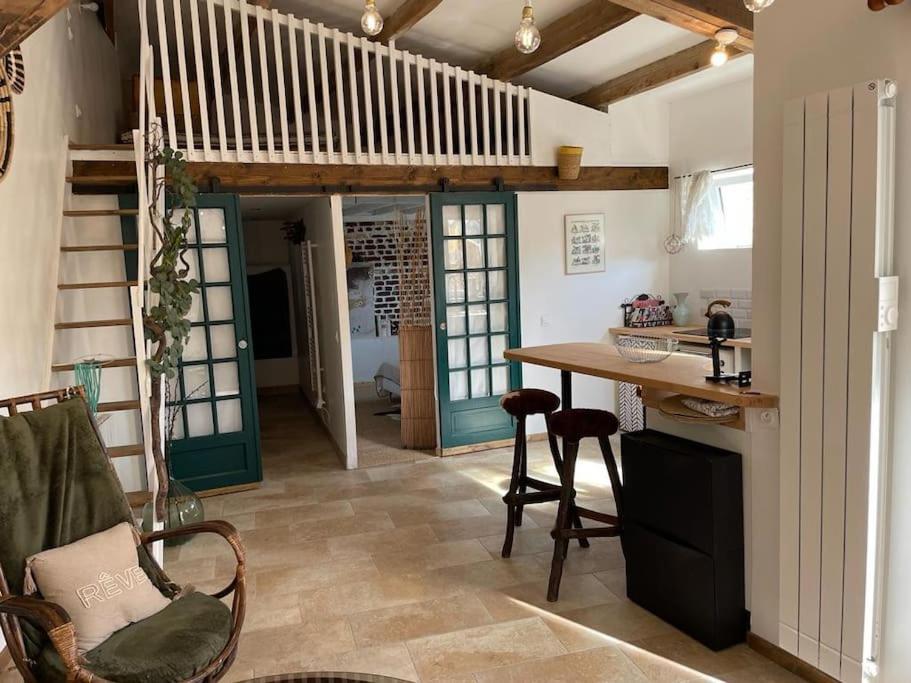 Villa Au Passage à Monchy-Humieres Extérieur photo